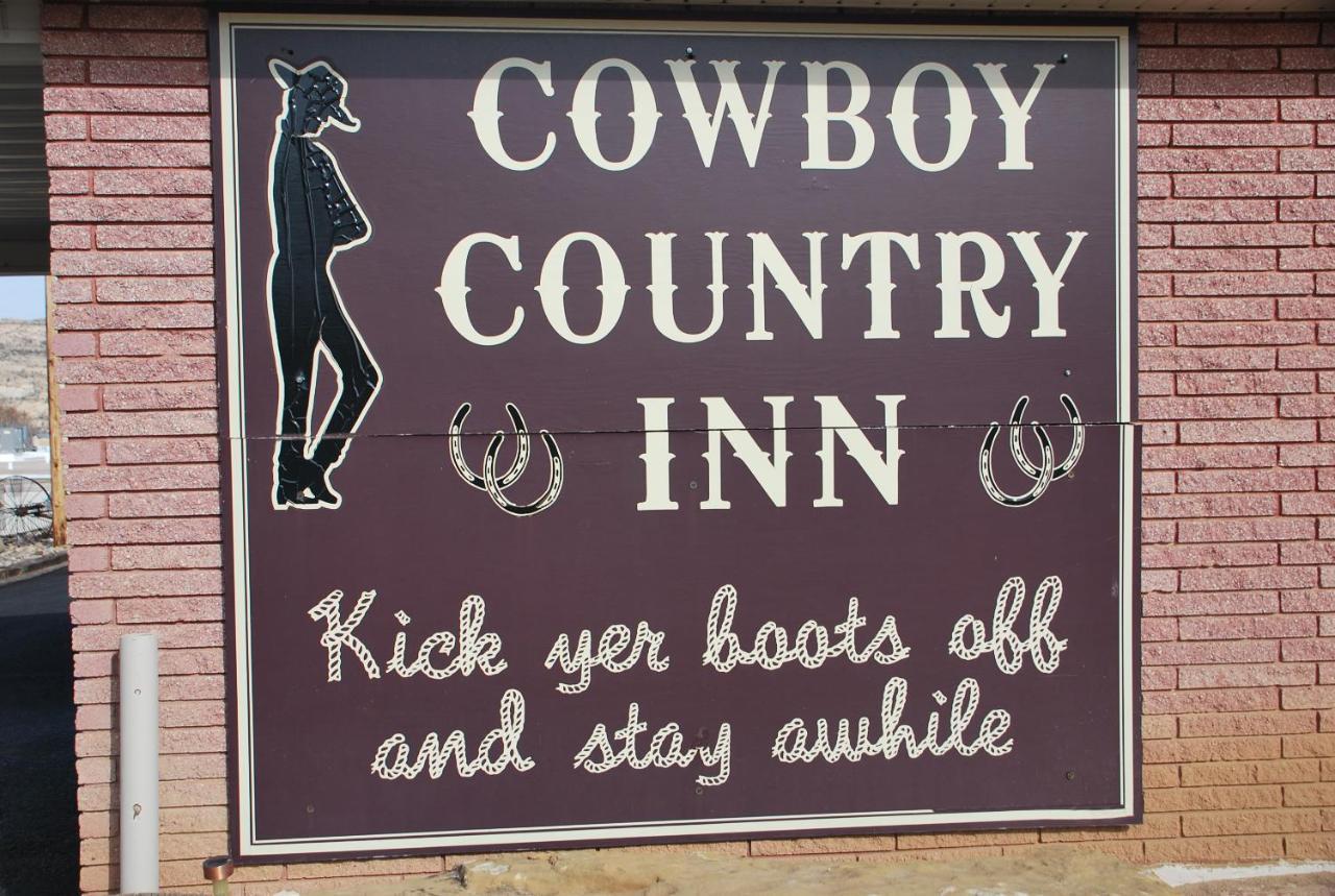 Cowboy Country Inn เอสคาลานเท ภายนอก รูปภาพ
