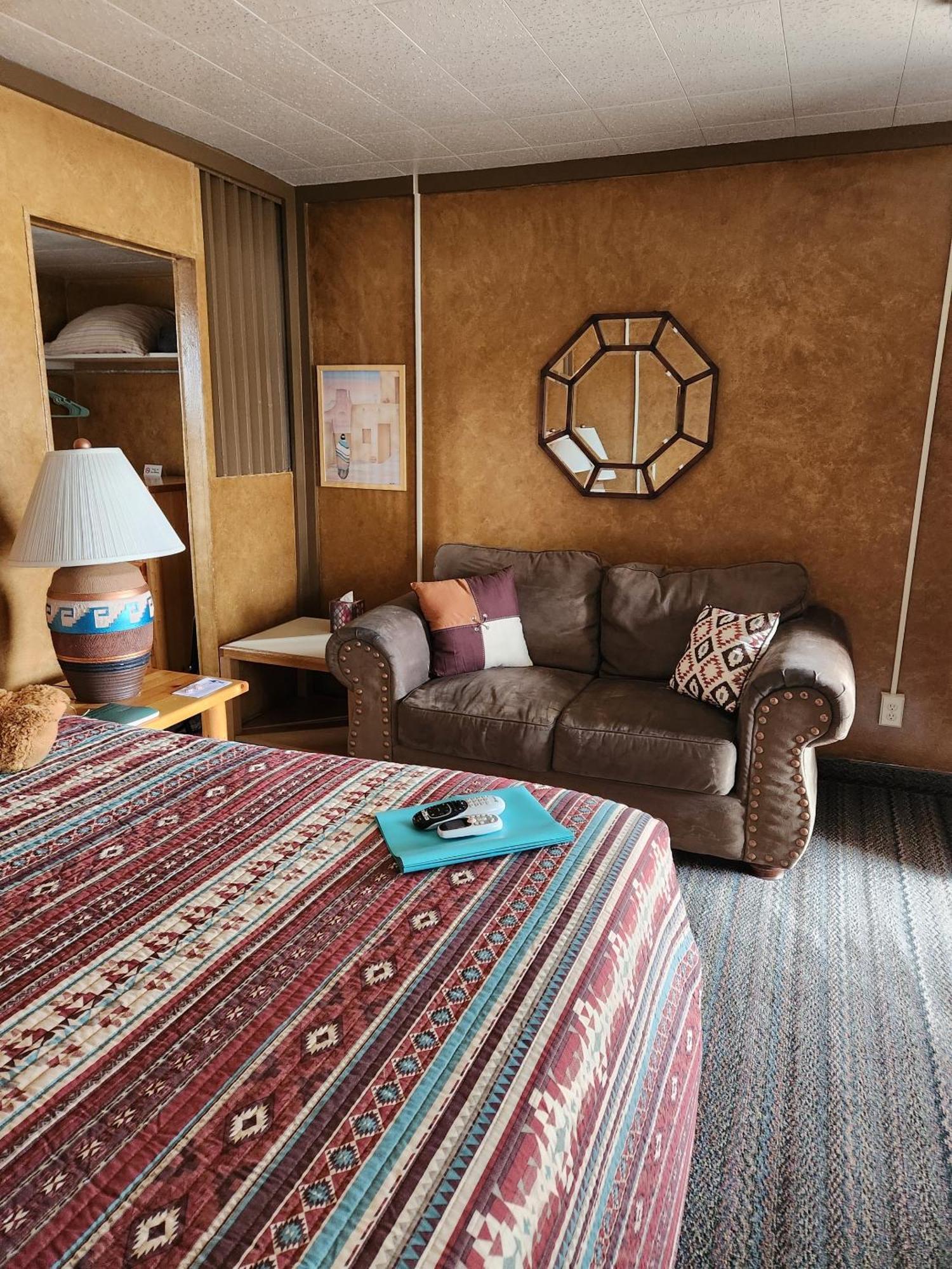 Cowboy Country Inn เอสคาลานเท ห้อง รูปภาพ