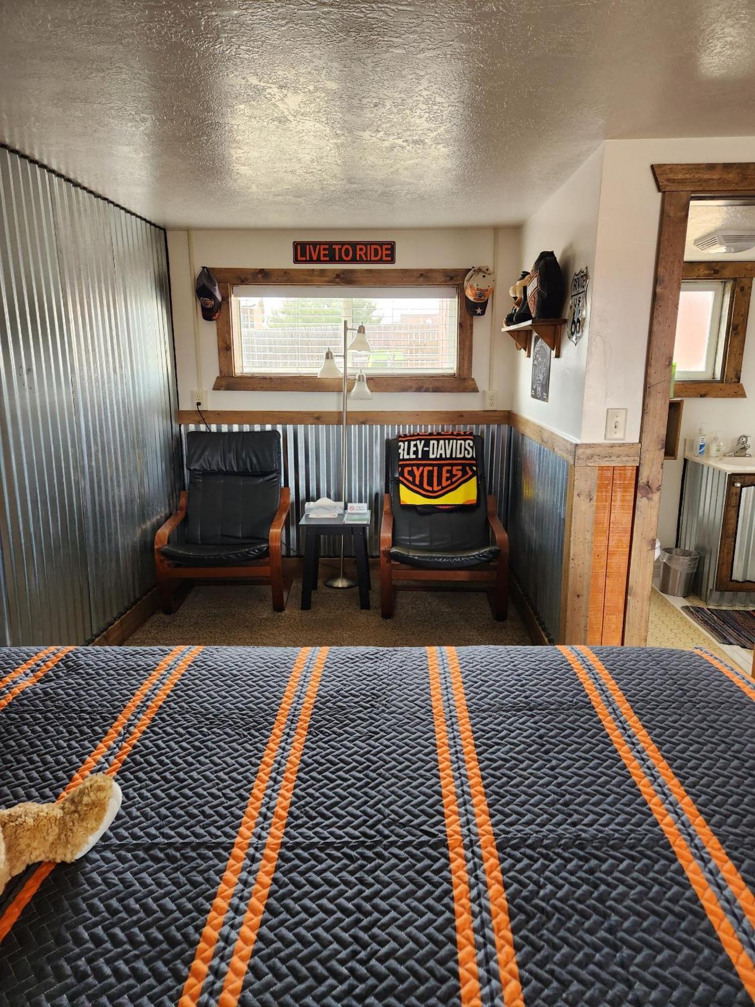 Cowboy Country Inn เอสคาลานเท ห้อง รูปภาพ